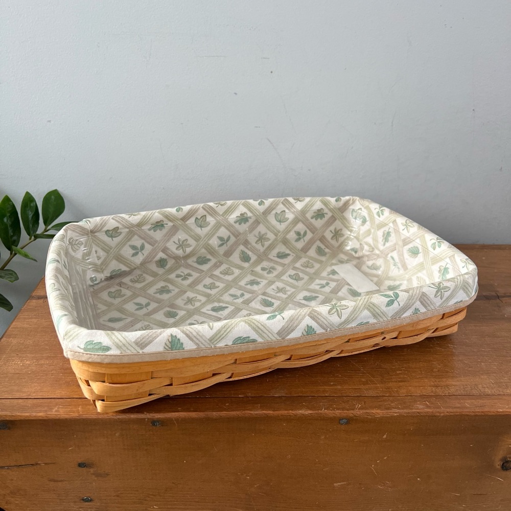Longaberger low rectangle basket w/ fabric liner plastic protector 1999